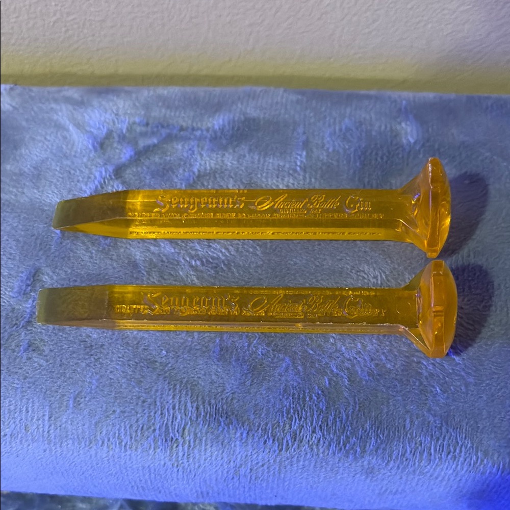 Seagrams Ancient Bottle Gin Railroad Tie Stirrers